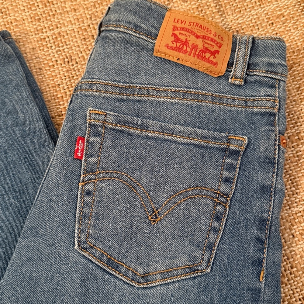Levi's Girl's 726 Flare Jeans Medium Wash Size 8 - Picture 2 of 7